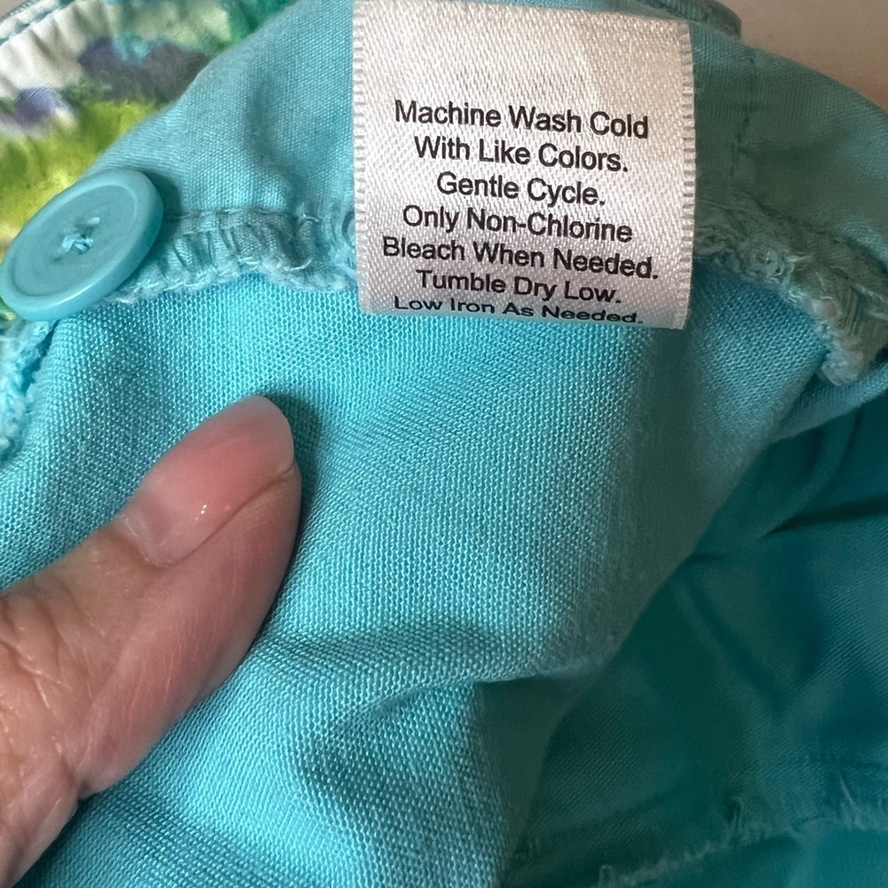 Coldwater Creek Aqua Blue Natural Fit Cropped Capri Pants Size 20 - Picture 4 of 8
